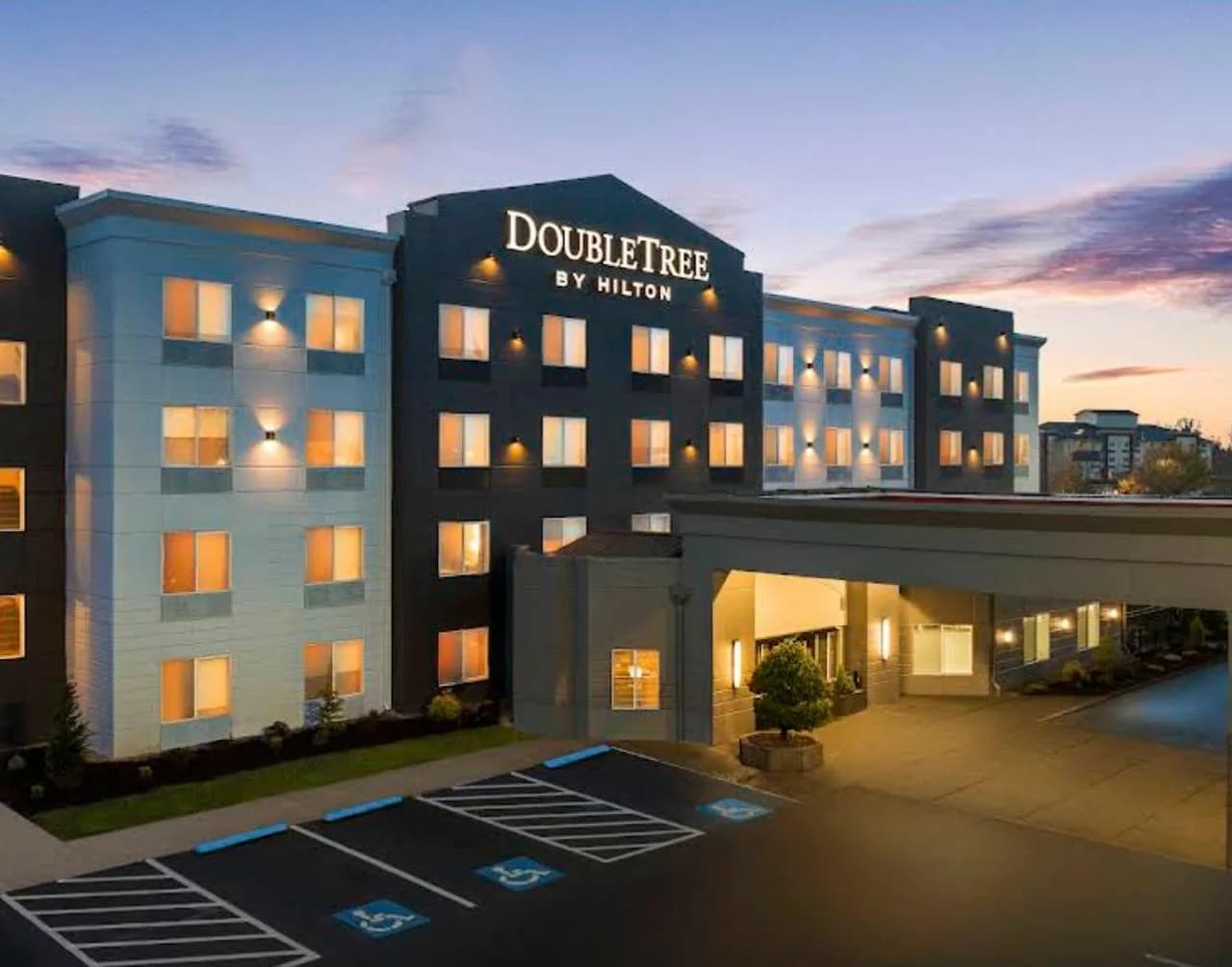 DoubleTree by Hilton hotel exterior in Salem, Oregon — commercial duct cleaning project